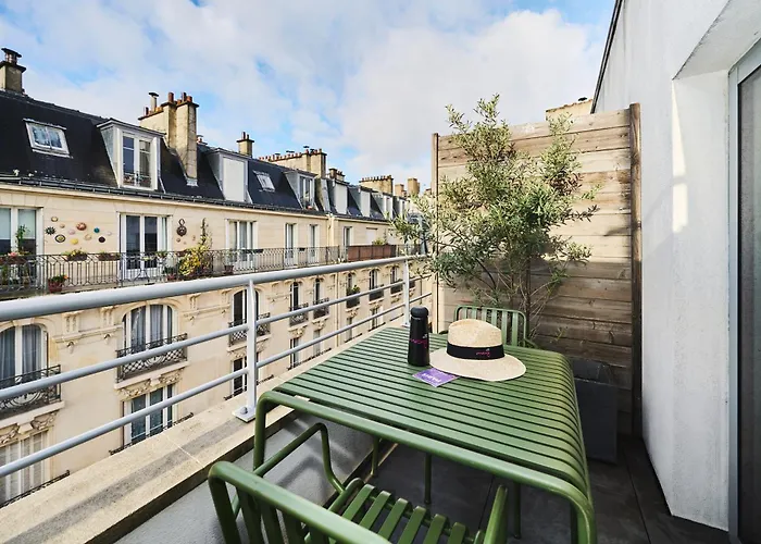 Moxy Bastille Hotel Paris