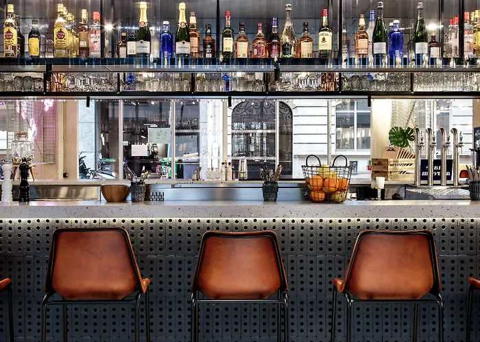 Moxy Bastille Hotel Paris