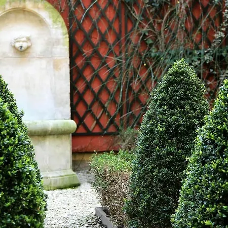 Moxy Bastille Hotel Paris