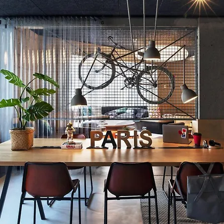 Moxy Bastille 3* París
