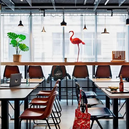 Moxy Bastille Hotel París