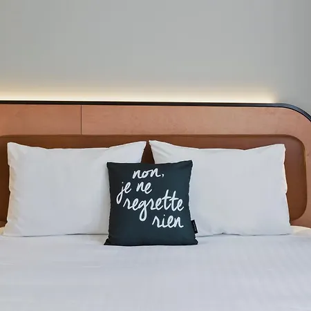 Moxy Bastille 3* París