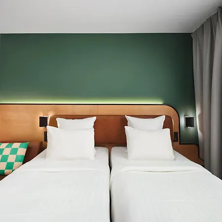 Moxy Bastille Hotel París