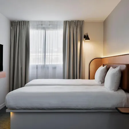 Moxy Bastille Hotel Parijs