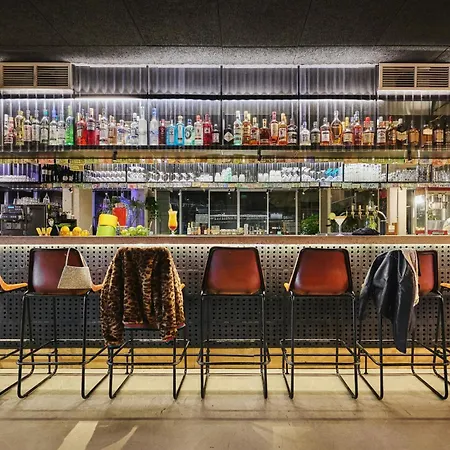 Moxy Bastille 3* Parijs
