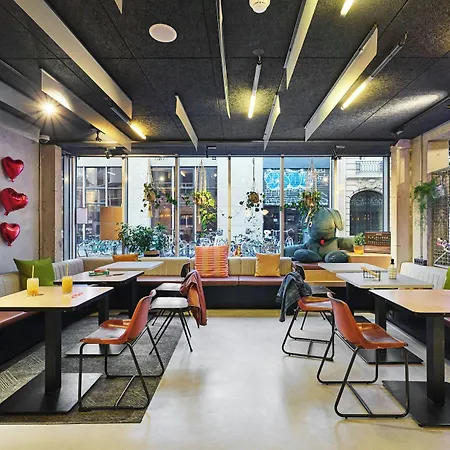 Moxy Bastille Hotell 3*