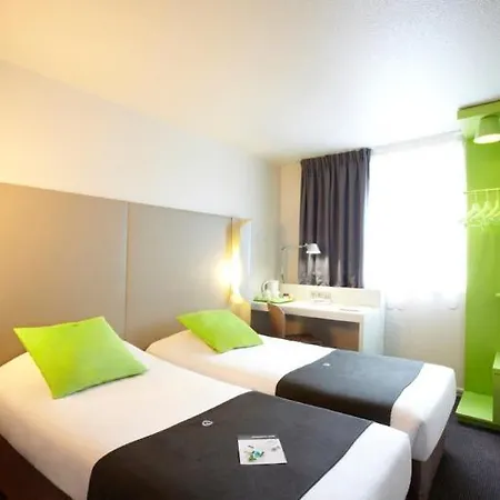 Moxy Bastille Hotel Paris