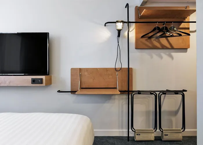 Moxy Bastille ホテル 3*