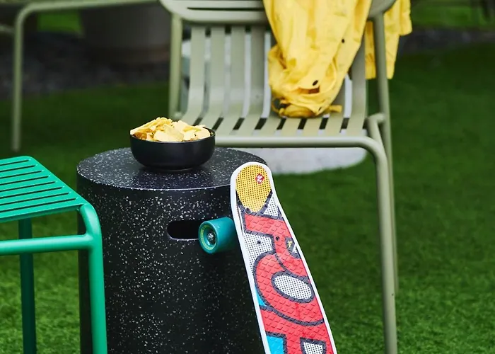 Moxy Bastille ホテル 3*