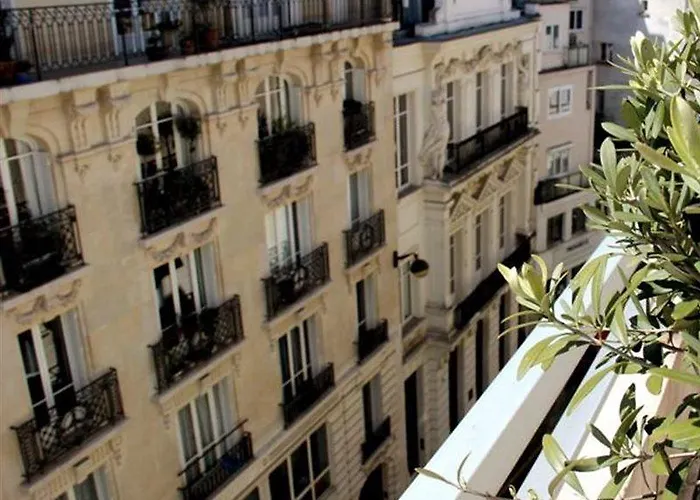 Moxy Bastille 3* Parijs