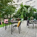 Szálloda Moxy Bastille 3*